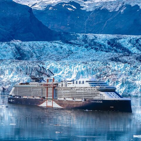 Discover The Greatest Places In Alaska On The World’s Greatest Cruise